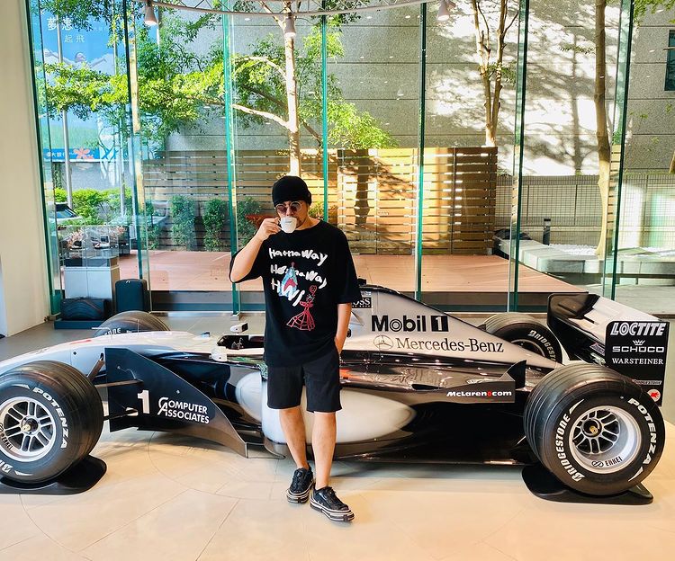 午後咖啡時光☕️ Afternoon coffee delight with MP4/14!