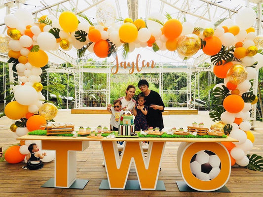 Jaylen 小小周两周歲了